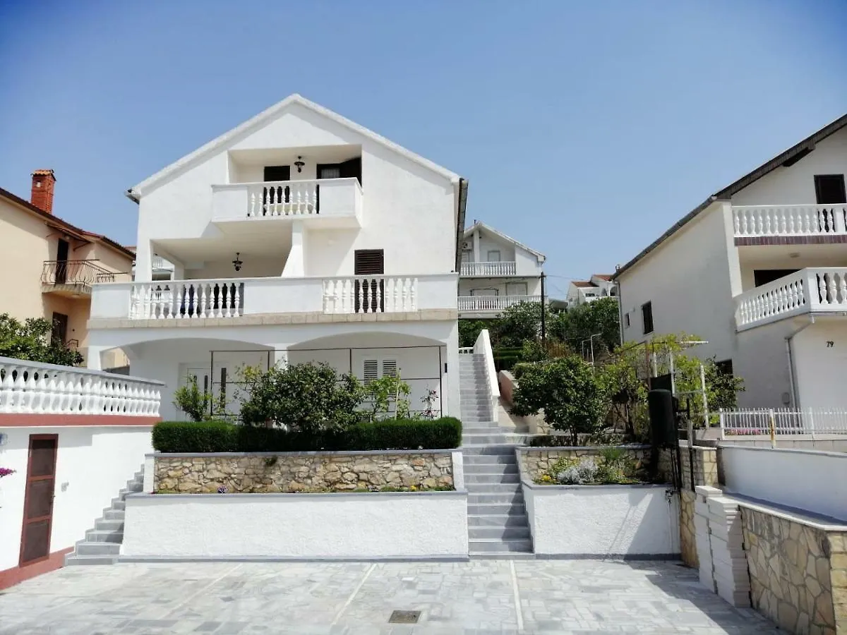 Apartment Apartmani Mataija Sveti Petar  Croatia